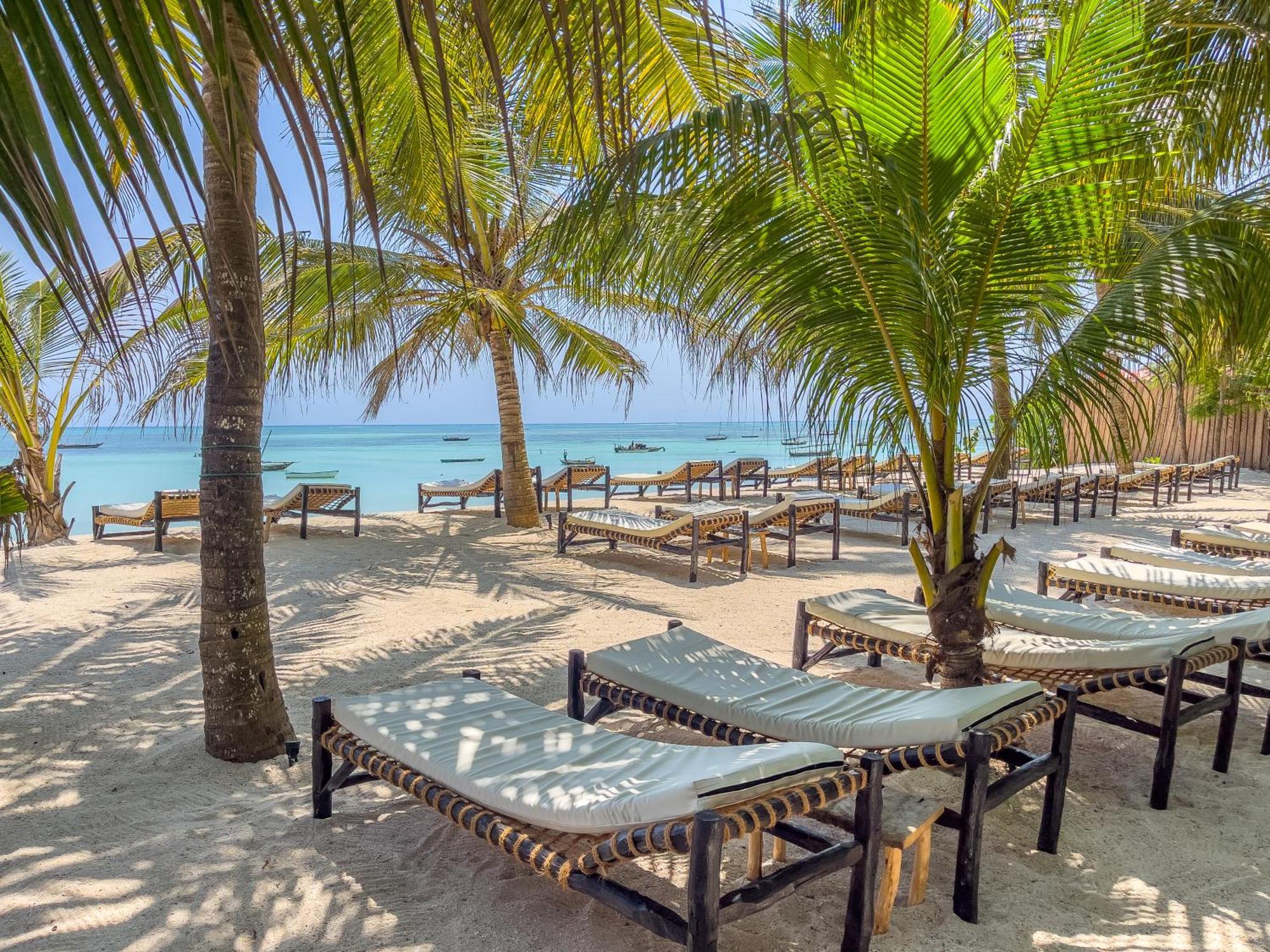 Kibanda Lodge And Beach Club Nungwi Luaran gambar
